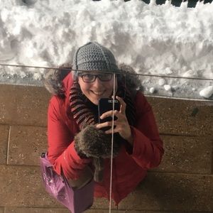 Meet your Posher, Emily